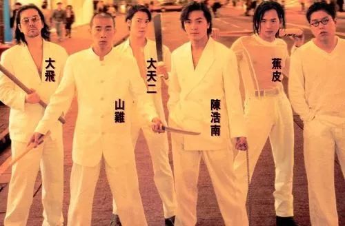 �ڵ�30���̨������˥¼��һ�������͵ĸ��