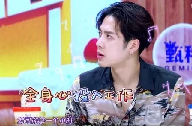 ����������ÿ��˯��Сʱ�����߽���ѧ֮���ǵ����˯��ʱ��