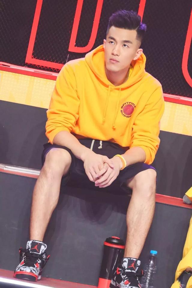 �˶�Ա���׸ò��òμ����գ�