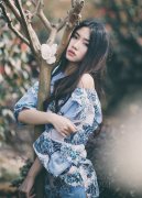 不曾怒放的爱情 怎载得动这许多愁