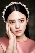 52岁阿姨坦言：静气，经济独立又精神自主的女人，定能把日子过好