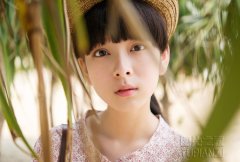 拍客拍到的情侣不雅 菜地里的情侣 大学情侣租房啪啪图片