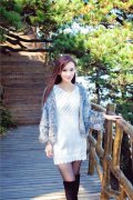我和男友过夜脱了睡觉 被男友吸奶一边操