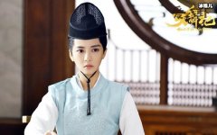 天舞纪龙薇儿明明是公主却扮二皇子, 龙薇儿为什么要这么做？