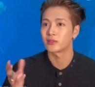 王嘉尔自曝有抑郁症 好友：去年是他最不开心的时候