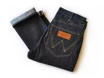 连香奈儿都啧啧称奇的平价牛仔裤,不仅显瘦10斤还腿长2米!