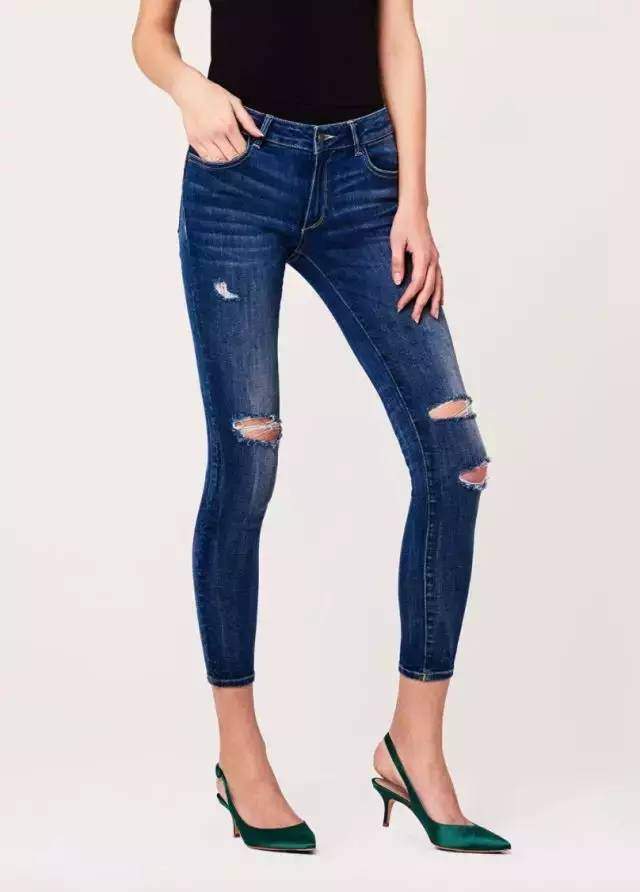 连香奈儿都啧啧称奇的平价牛仔裤,不仅显瘦10斤还腿长2米!