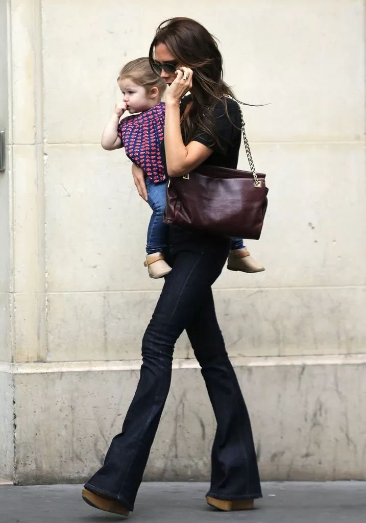 连香奈儿都啧啧称奇的平价牛仔裤,不仅显瘦10斤还腿长2米!