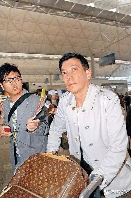 最有钱和最有颜的两个男人同框了!你选谁?