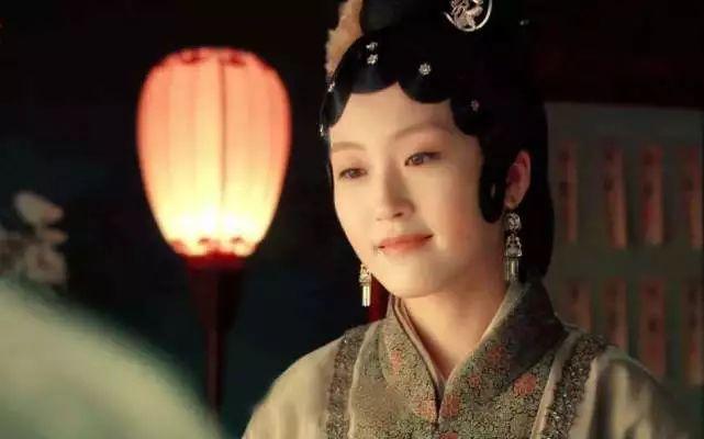 携小三暴力抢儿子?郑刚斥责女星周美毅炒作且产后多次虐待儿子