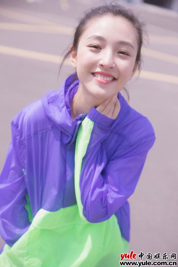 吴倩首次演绎速滑少女 吴倩《冰糖炖雪梨》开机 首次挑战“速滑少女”新演绎