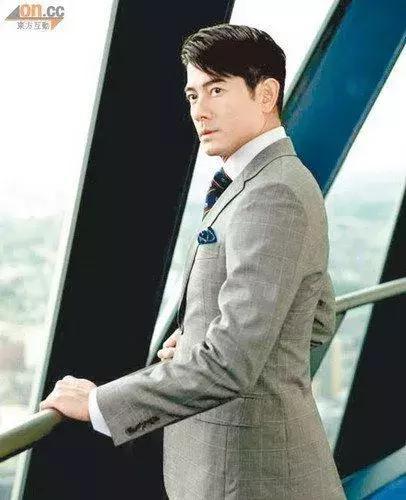 51��Ĺ��������˶����ˣ��Ŵ�÷�޷��İ��������ڵ�����