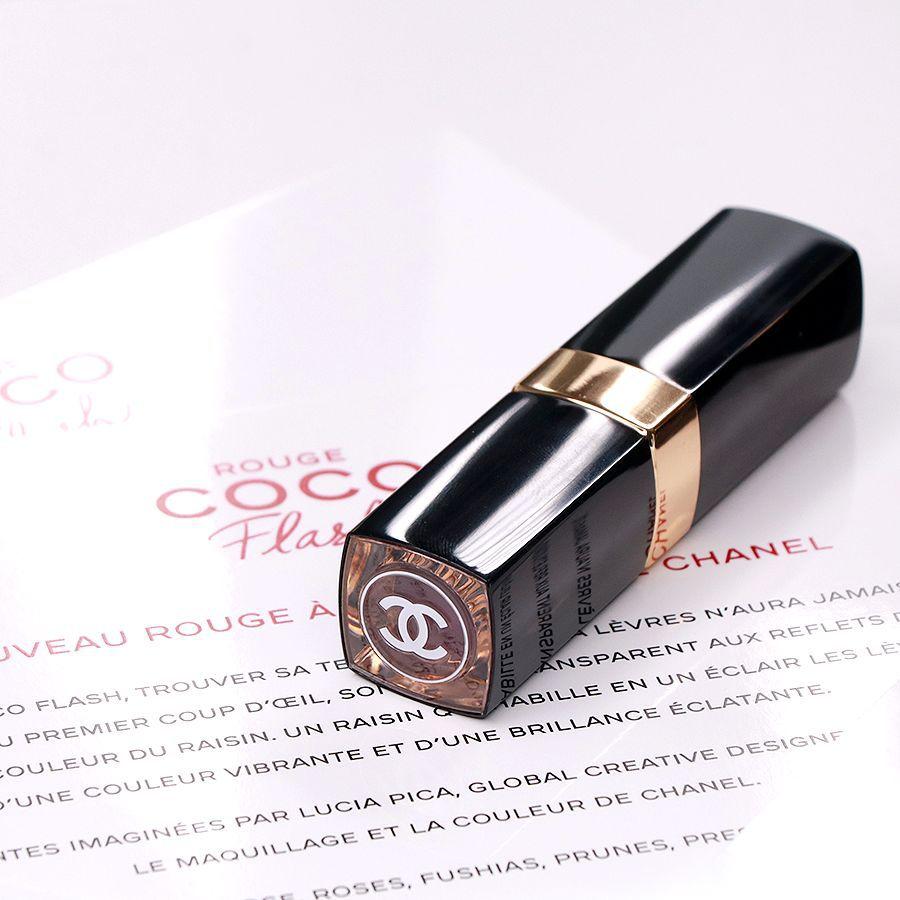 让关晓彤像仙女的果汁唇色被评为2019一定要买的口红!