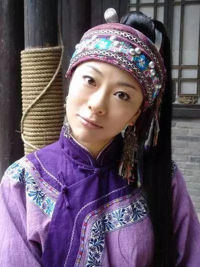 ��˿���ϻ����׶쾪�����𣬡��嵶�š��¼������ֻ��ˣ�