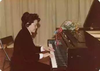 巫漪丽:时代有自己的底色,英雄永远能挥洒自己的本色