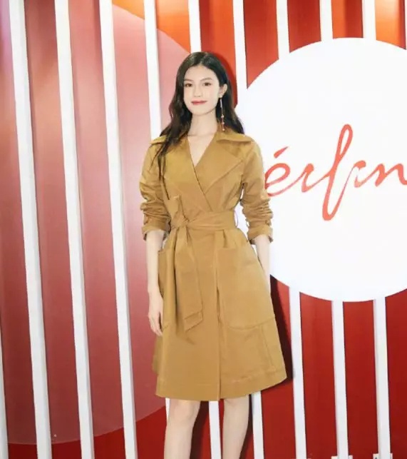 ��������С������˵��Ůװ���У�