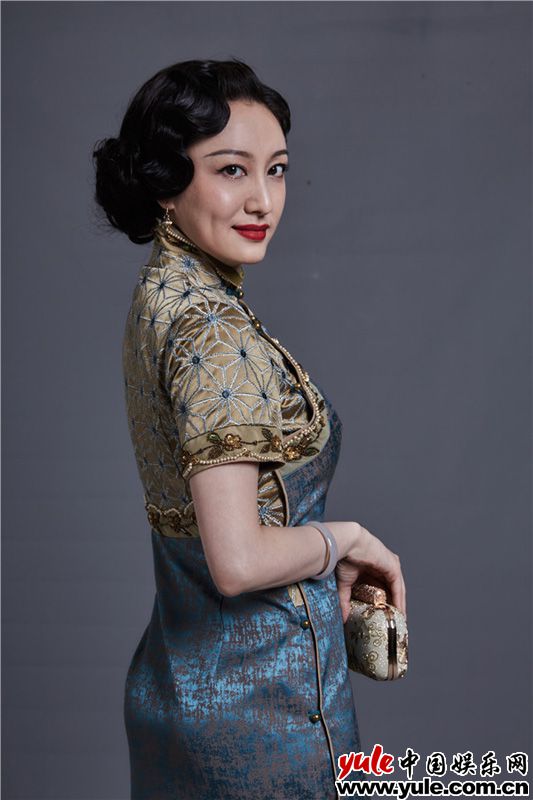 董维嘉饰演女房东 董维嘉《绅探》娇嗲房东圈粉塑料上海话引弹幕