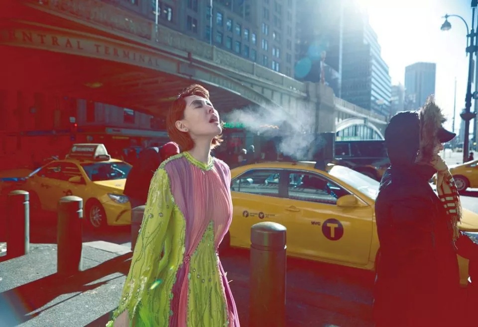 ʱ�����ѣ�СS����������ɫ�������¿㣬���ܰ��˶�Ц