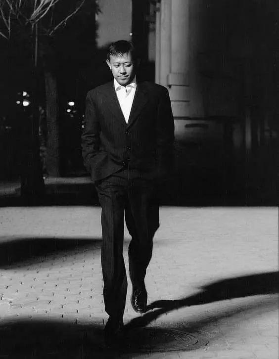 ��Щ�꣬���ڽ��ĵġ��顱�롰ɫ��