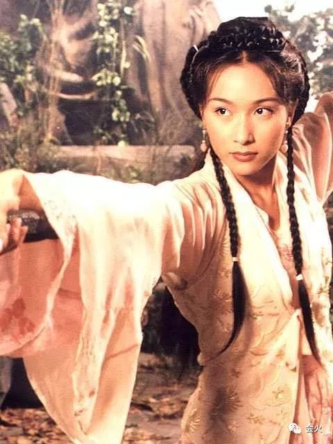 从最美玉女到最强小三,她是纯还是蠢?