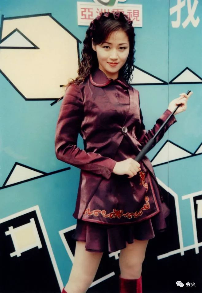 从最美玉女到最强小三,她是纯还是蠢?