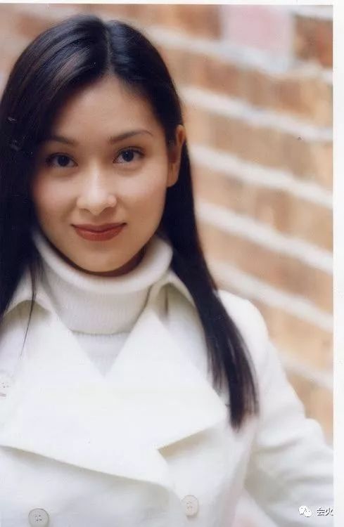 从最美玉女到最强小三,她是纯还是蠢?