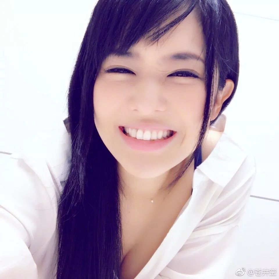 苍井空直播生子,评论区留下了10000次嘲讽…