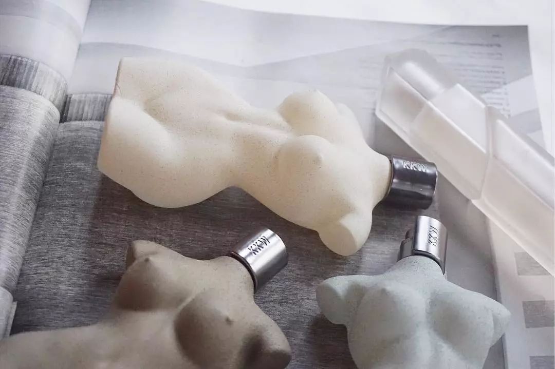 退役女星组团当网红,到底有多赚钱?