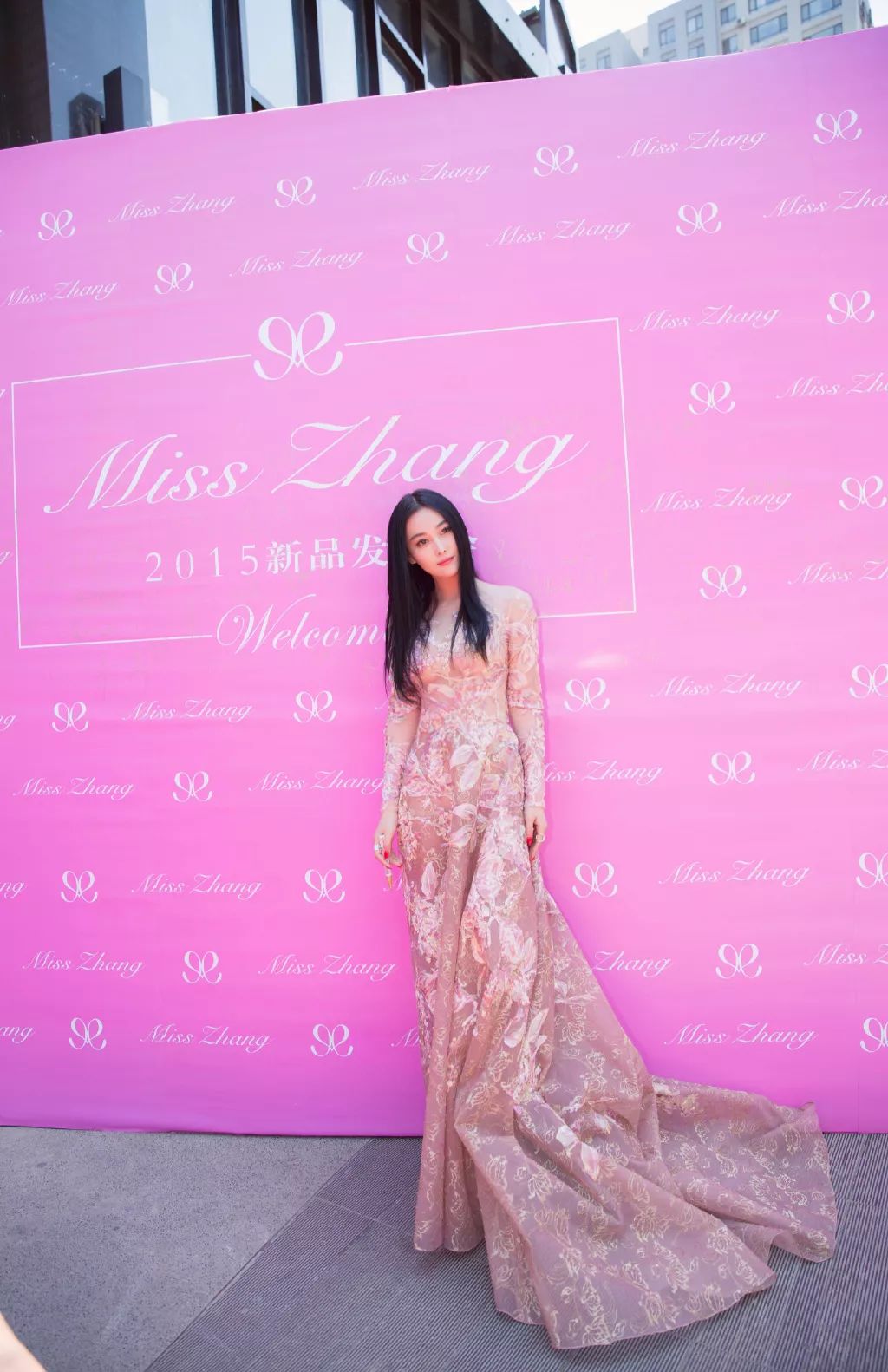 退役女星组团当网红,到底有多赚钱?