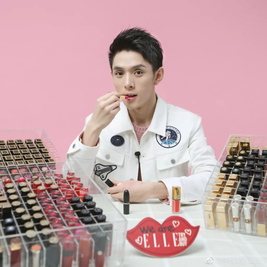 退役女星组团当网红,到底有多赚钱?