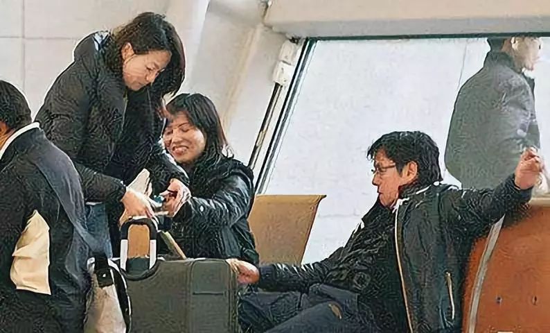 ´ó·¿³ö¼Ò¶þÄÌÉÏ룬ÐÁ¿à²»Ò²ÊÇ×ÔÕÒµÄÂð¡