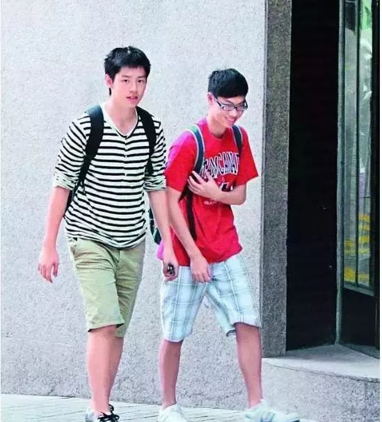 大房出家二奶上位,辛苦不也是自找的吗…