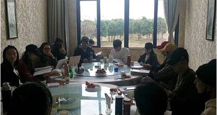 假脸、假唱、假敬业…姐,你到底还有啥是真的?