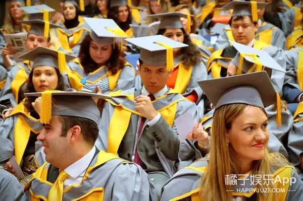 行,这次搞到真王子了…