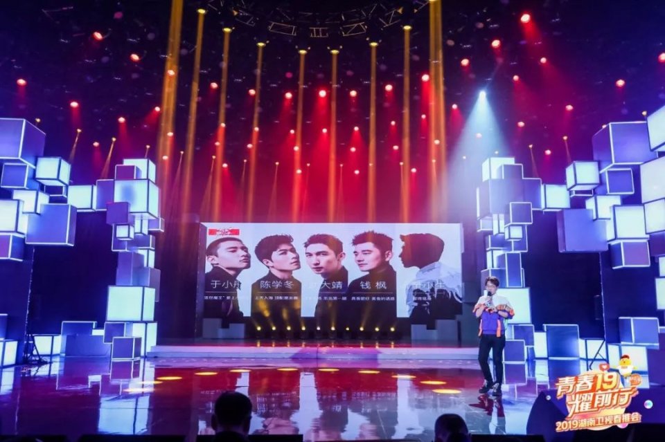 ������������ߵ��а����ѣ������11���Ž��