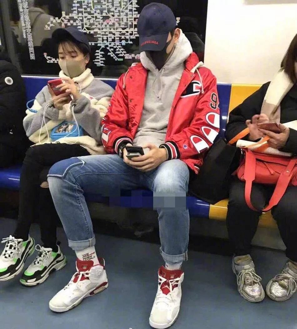 ������������ߵ��а����ѣ������11���Ž��