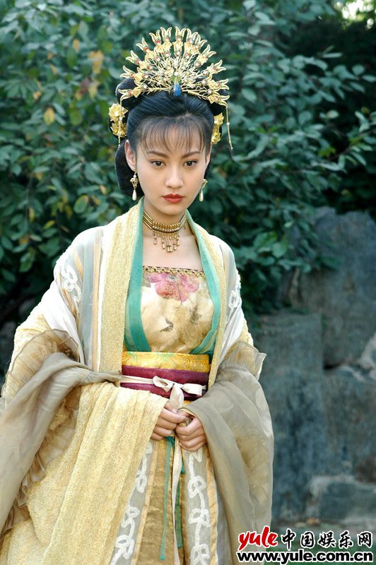 小鱼儿与花无缺江玉燕 盘点杨雪那些热播大戏 江玉燕太难忘《破晓》仍在重播