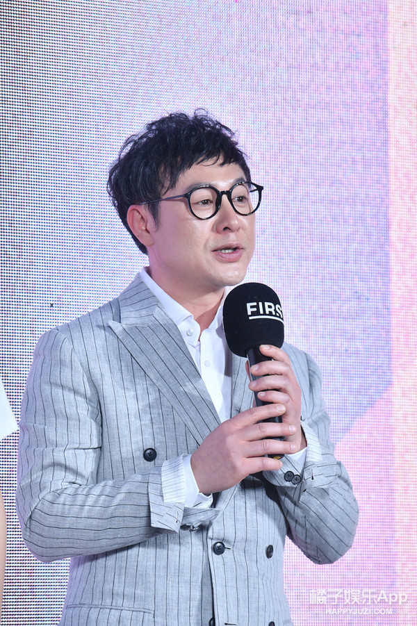 ���ӹ�ȥ��ָ��δ������13��FIRSTӰչ������