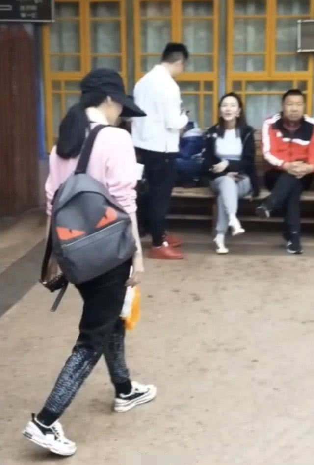 十年坚持,范冰冰“爱里的心”再度进藏做公益