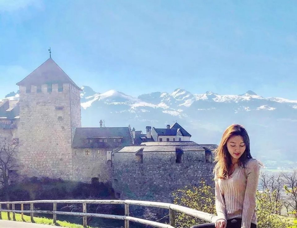 8个月离婚!怪他不要孩子?还是怪她出轨富豪?