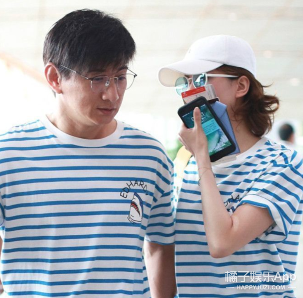 她的“绯闻男友”是亲爸?