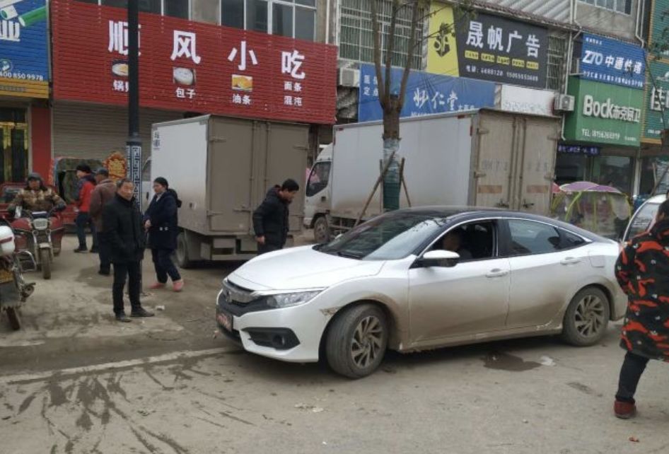 ������30�Ŷ�ͼ���Ҿ����ú����