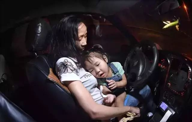 ������30�Ŷ�ͼ���Ҿ����ú����