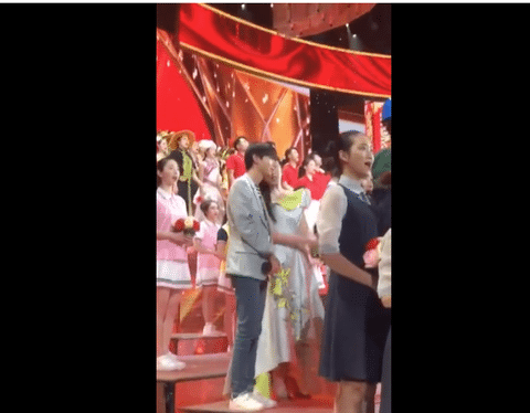 ��Ļ���� 2019-05-08 00.47.39