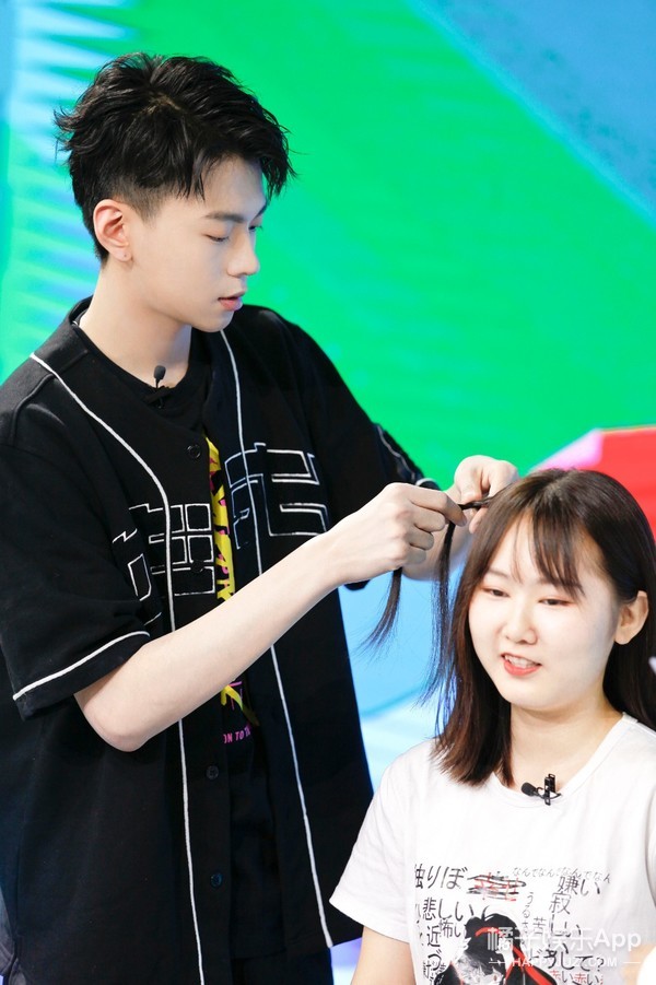 �����ս������մ��� �����𱬴󷢸���