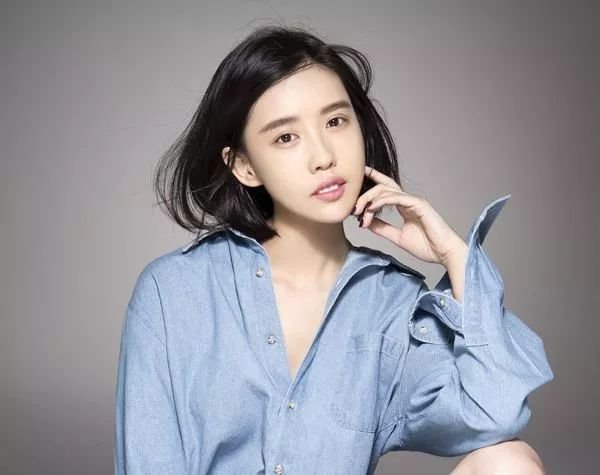 《延禧攻略》女配戛纳红毯疑停留过久被驱赶,曾自夸会红过章子怡