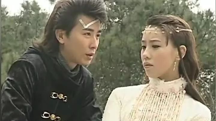 《延禧攻略》女配戛纳红毯疑停留过久被驱赶,曾自夸会红过章子怡