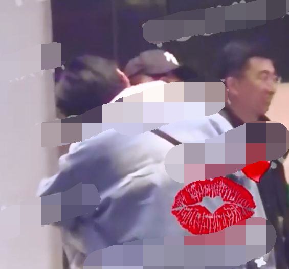 1df5ce620c7c42a080104d1e0e496cb8