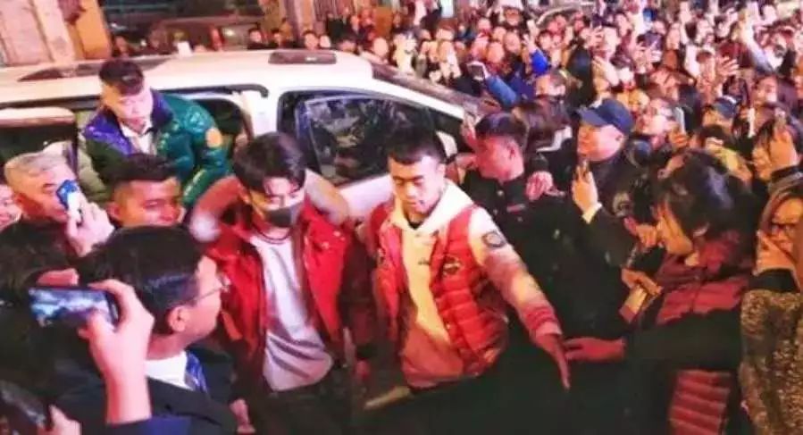 ӱ쵽׵400죬˭ PG One