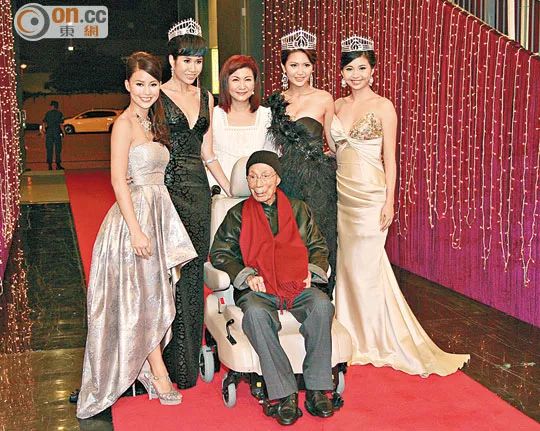 真正的老钱阔太过的是什么样的生活?